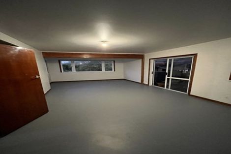 Photo of property in 25 Hutchinson Avenue, New Lynn, Auckland, 0600