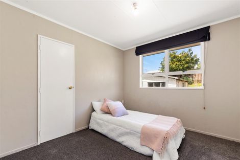 Photo of property in 100 Homedale Street, Pukehangi, Rotorua, 3015