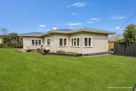 Photo of property in 25 Kent Road, Saint Johns Hill, Whanganui, 4501
