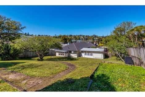 Photo of property in 31 Routley Drive, Glen Eden, Auckland, 0602