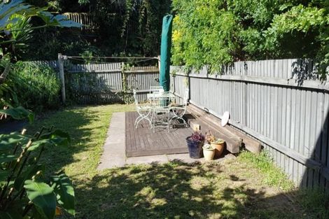 Photo of property in 24 Cobden Road, Bluff Hill, Napier, 4110