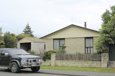 Photo of property in 71 Kowhai Avenue, Rangiora, 7400