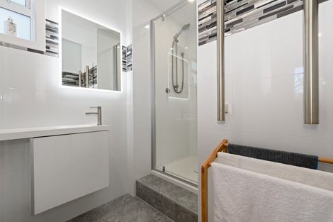 Photo of property in 6 Western Road, Otumoetai, Tauranga, 3110