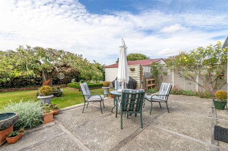 Photo of property in 318 Chelmsford Street, Waverley, Invercargill, 9810
