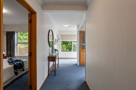 Photo of property in 8b Randolph Road, Crofton Downs, Wellington, 6035