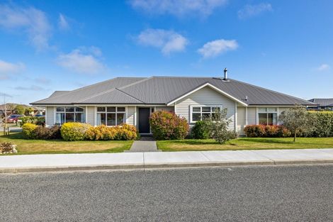 Photo of property in 13 Pemberton Drive, Amberley, 7410