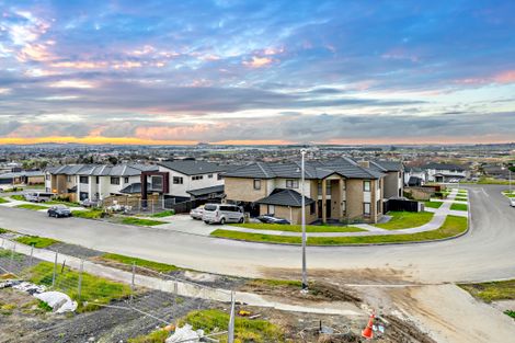 Photo of property in 18 Gospel Heights, Flat Bush, Auckland, 2019