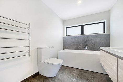 Photo of property in 57 Wharf Road, Te Atatu Peninsula, Auckland, 0610