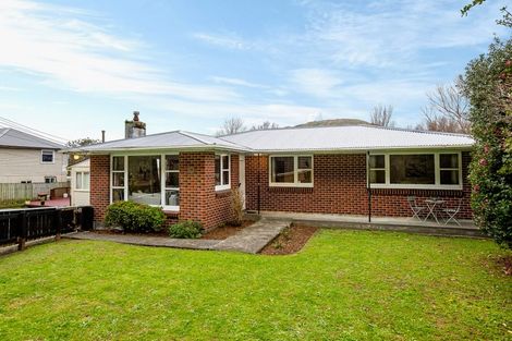 Photo of property in 296 Main Road, Tawa, Wellington, 5028