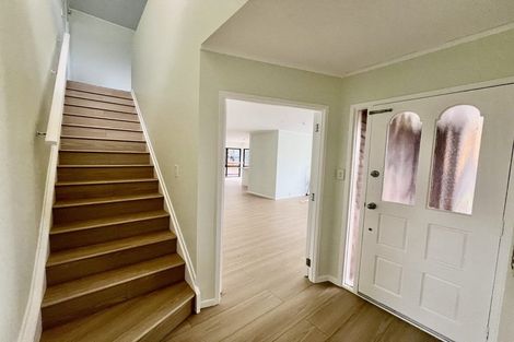 Photo of property in 3 Mimosa Place, Half Moon Bay, Auckland, 2012