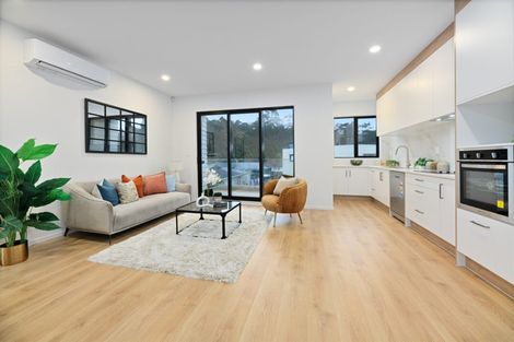 Photo of property in 1/42 Woodside Road, Massey, Auckland, 0614