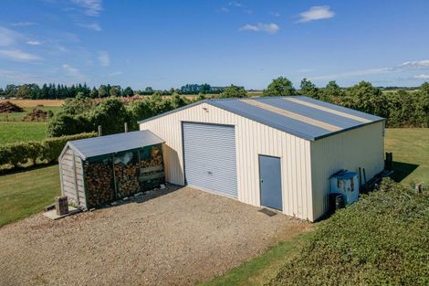Photo of property in 46 Lucks Road, Waimate, 7980