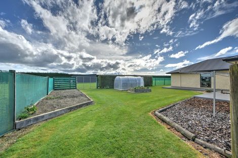 Photo of property in 24 Mckinnon Road, Edendale, Wyndham, 9893