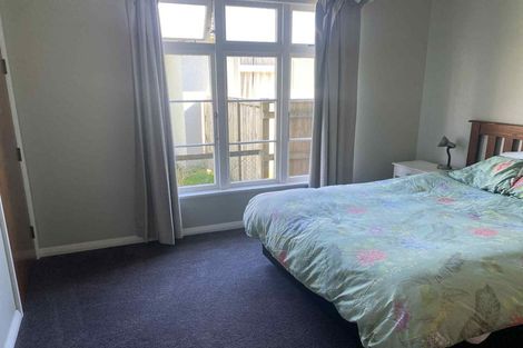 Photo of property in 25 Liverpool Street, Takaro, Palmerston North, 4412