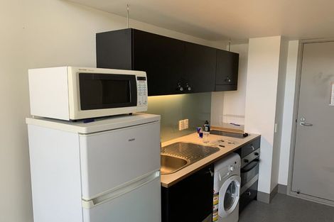 Photo of property in Urbane Apartments, 28/29 Webb Street, Mount Cook, Wellington, 6011