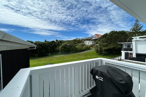 Photo of property in 3/12 Thornley Street, Titahi Bay, Porirua, 5022