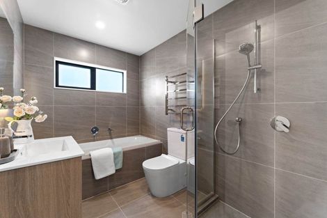 Photo of property in 65 Picnic Point Road, Hobsonville, 0616