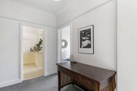 Photo of property in Samoa High Commission, 1f4 Wesley Road, Kelburn, Wellington, 6012