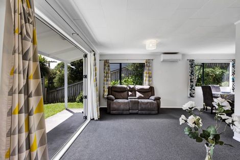 Photo of property in 31 Beaumont Crescent, Frankleigh Park, New Plymouth, 4310