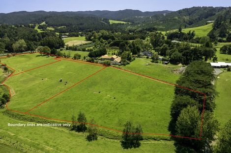 Photo of property in 56 Main Road, Kauri, Kamo, 0185