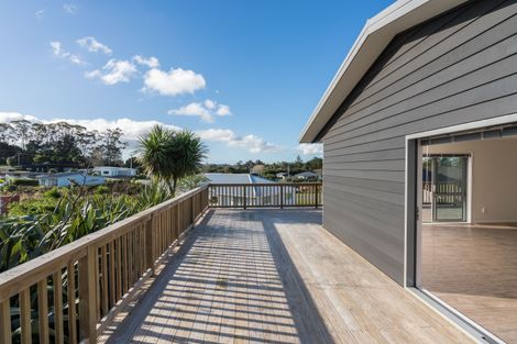 Photo of property in 12 Kahu Drive, Mangawhai, 0505