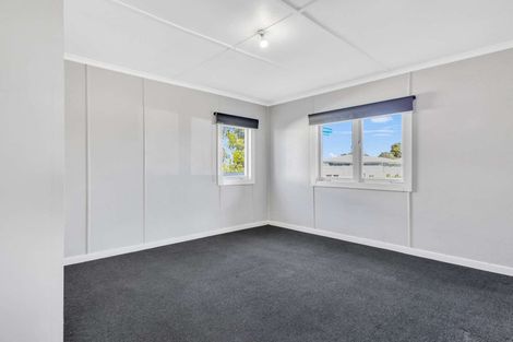 Photo of property in 220 Warwick Road, Mayfair, Hastings, 4122