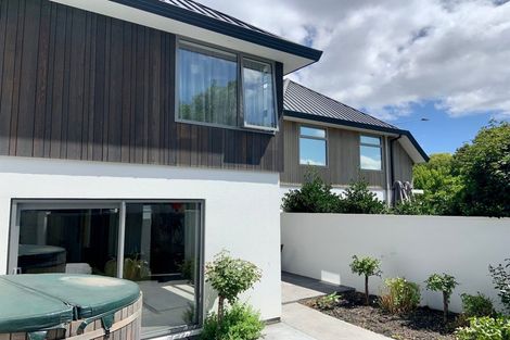 Photo of property in 92 Wairarapa Terrace, Merivale, Christchurch, 8014