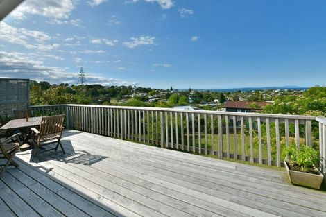 Photo of property in 5 Norfolk Road, Stanmore Bay, Whangaparaoa, 0932