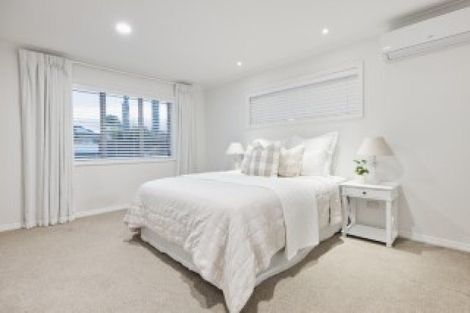 Photo of property in 25 Berwick Place, Mount Maunganui, 3116