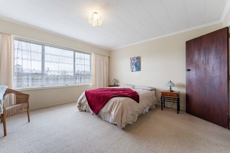 Photo of property in 165 Opunake Road, Stratford, 4391