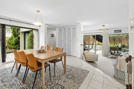 Photo of property in Highwic, 32u1 Hobson Street, Thorndon, Wellington, 6011