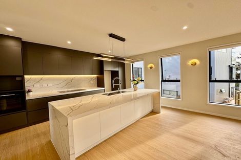 Photo of property in 1 Sandford Street, Campbells Bay, Auckland, 0630