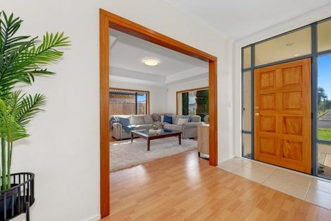 Photo of property in 7 Duntrune Road, Flat Bush, Auckland, 2016