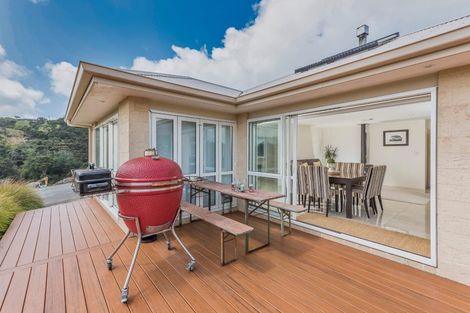 Photo of property in 66 Manuka Grove, Helensville, 0875