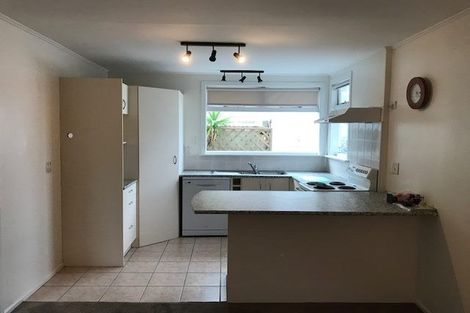 Photo of property in 22 Ferry Street, Seatoun, Wellington, 6022