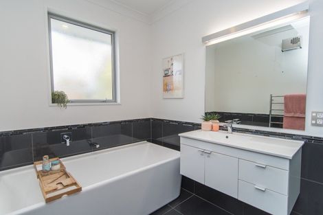 Photo of property in 8 Glenview Terrace, Highfield, Timaru, 7910