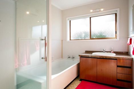 Photo of property in 80 Thornton Road, Cambridge, 3434