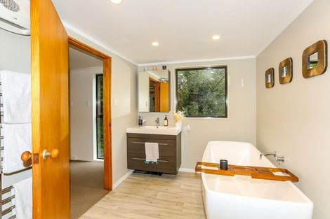 Photo of property in 12c Marina Grove, Frankleigh Park, New Plymouth, 4310