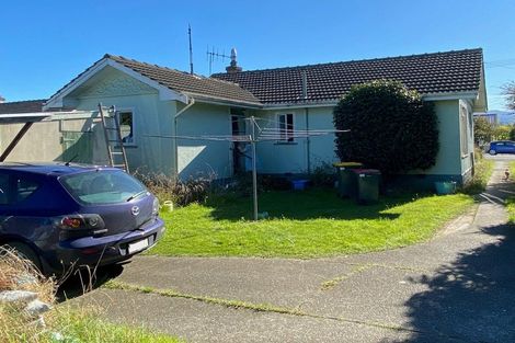 Photo of property in 7 Moorhouse Street, Waimate, 7924