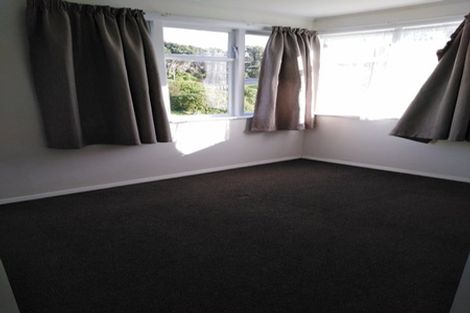 Photo of property in 43 Justine Street, Cannons Creek, Porirua, 5024