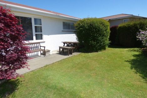 Photo of property in 14 Oxford Street, Holmes Hill, Oamaru, 9401