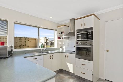 Photo of property in 292 Gravatt Road, Papamoa Beach, Papamoa, 3118