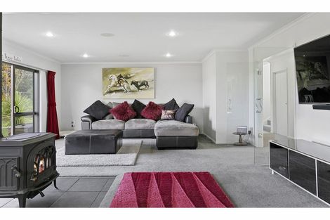 Photo of property in 864 Whangamata Road, Kinloch, Taupo, 3377