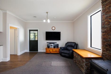 Photo of property in 123 High Street, Bulls, 4818