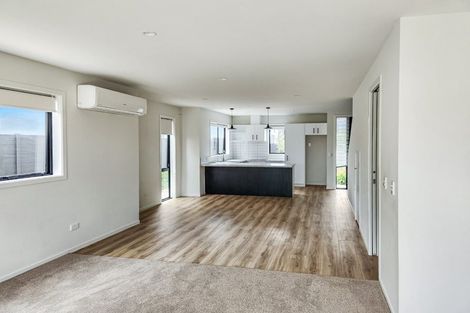 Photo of property in 37 Pipi Place, Levin, 5510