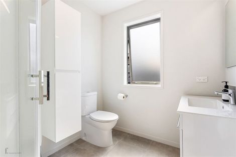 Photo of property in 15 Pakoro Close, Hobsonville, Auckland, 0618