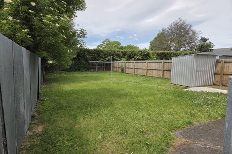 Photo of property in 14 Newall Avenue, Bryndwr, Christchurch, 8052