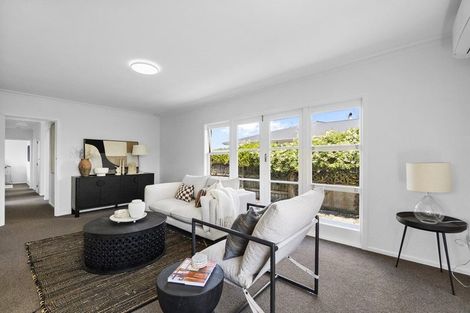 Photo of property in 2 Patricia Avenue, Hamilton East, Hamilton, 3216