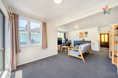 Photo of property in 43 Fleet Street, Naenae, Lower Hutt, 5011