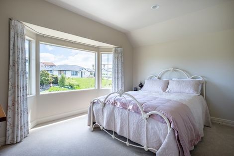 Photo of property in 8 Belle-mer Place, Gulf Harbour, Whangaparaoa, 0930